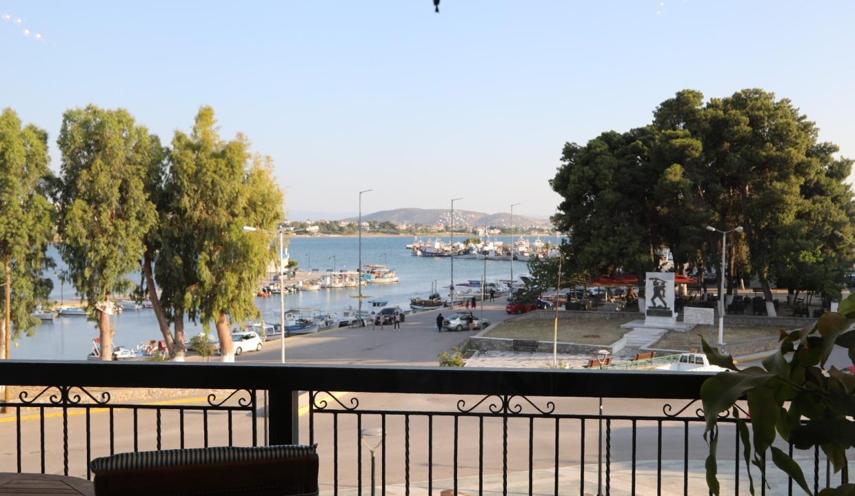 Μπαλκόνι 12 R